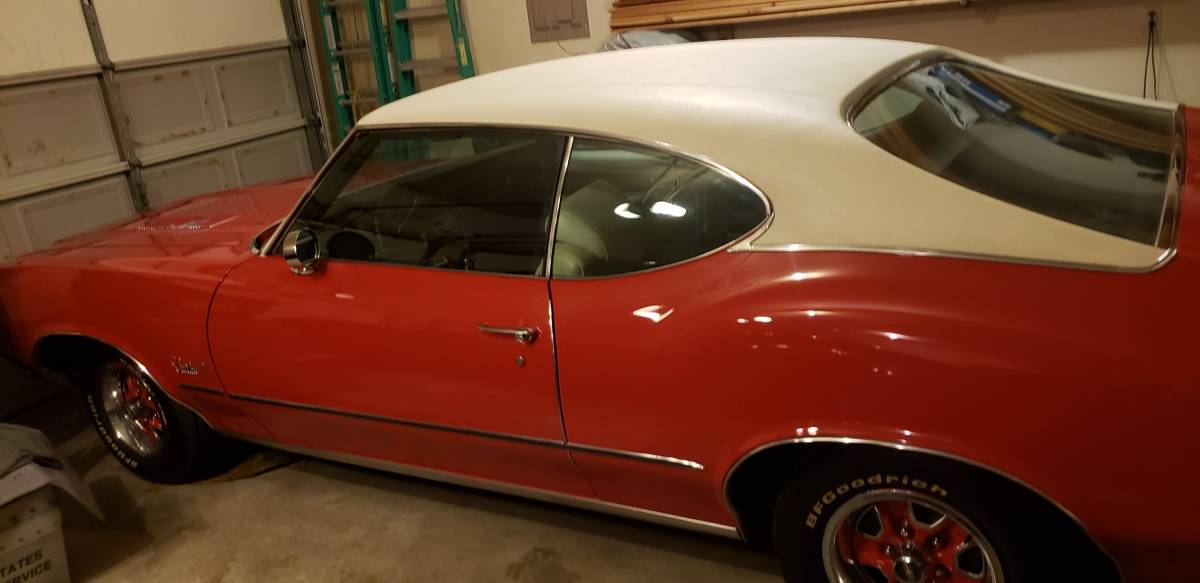 Oldsmobile-Cutlass-1972-red-7