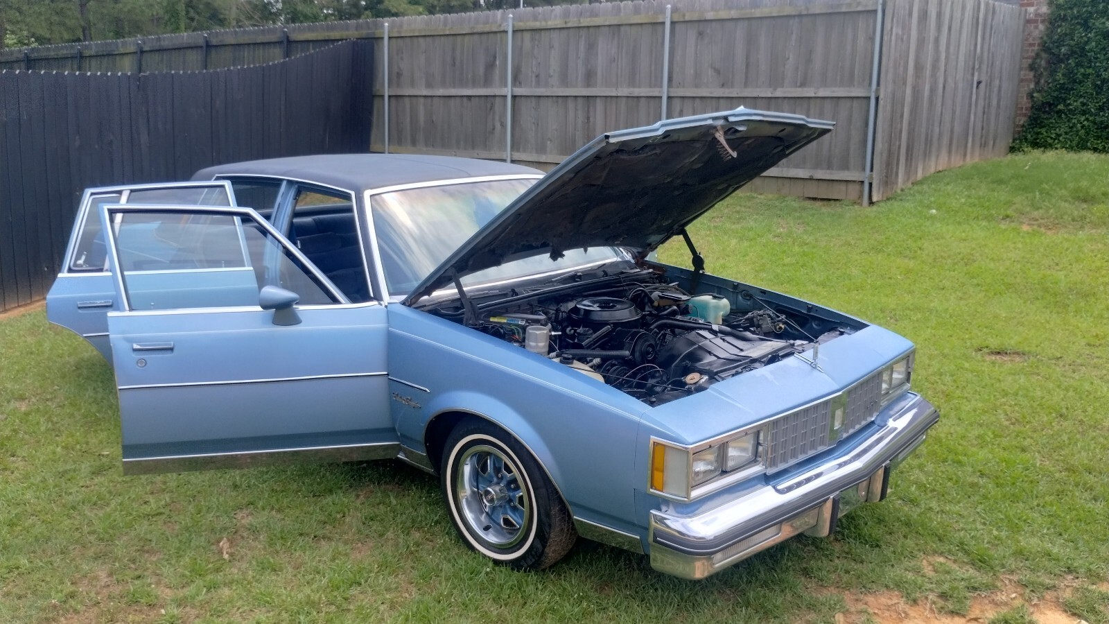Oldsmobile-Cutlass-1981