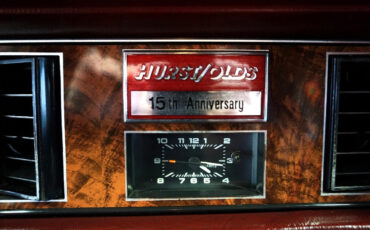 Oldsmobile-Cutlass-1983-Classic-Car-31