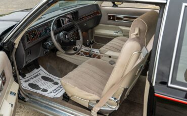 Oldsmobile-Cutlass-1983-Coupe-18