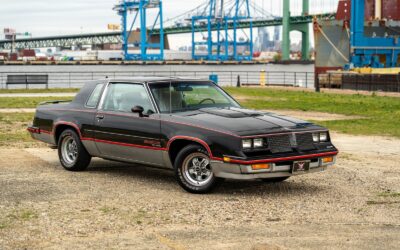 Oldsmobile Cutlass 1983 Coupe