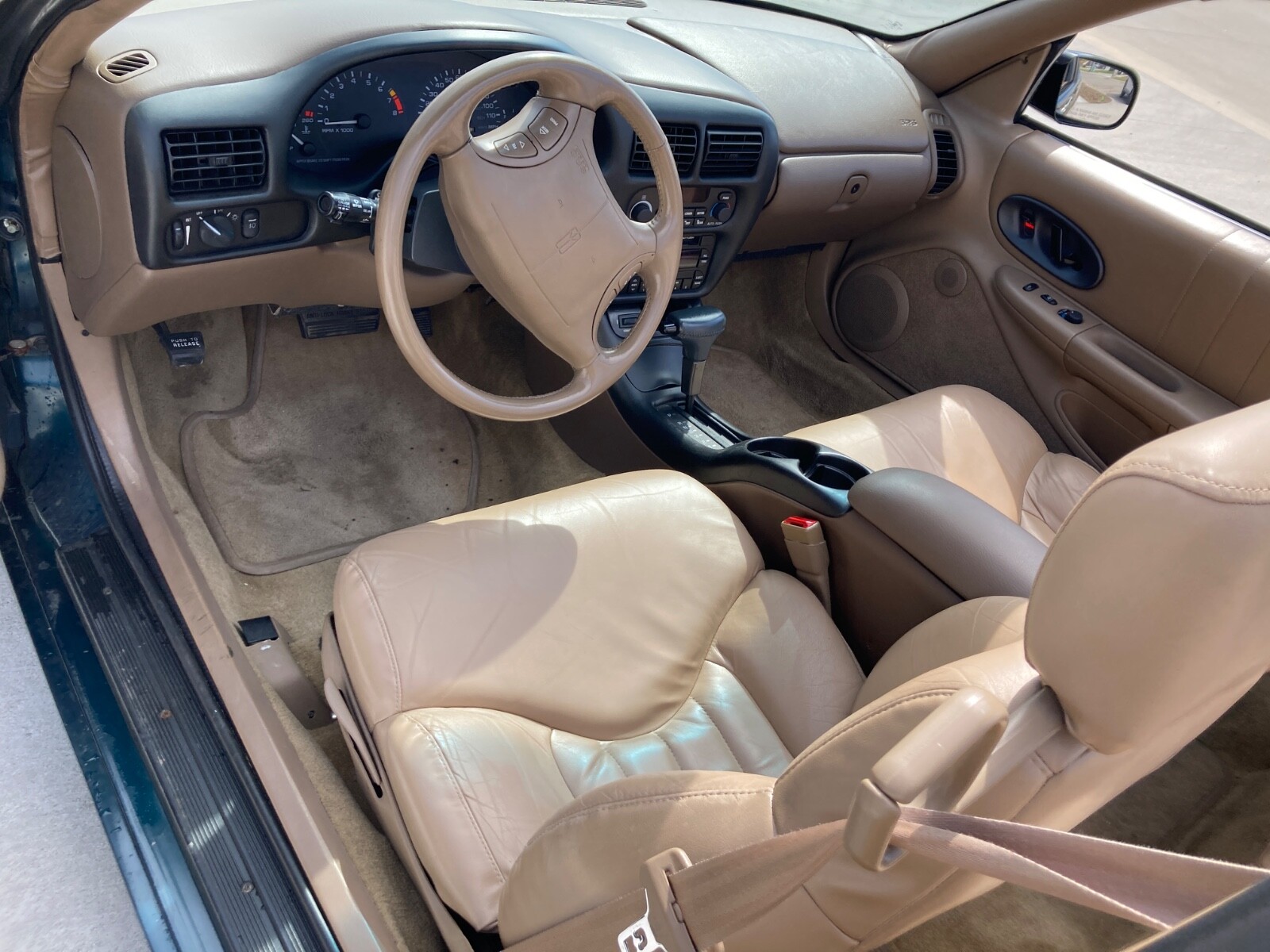 Oldsmobile-Cutlass-1995-Convertible-10