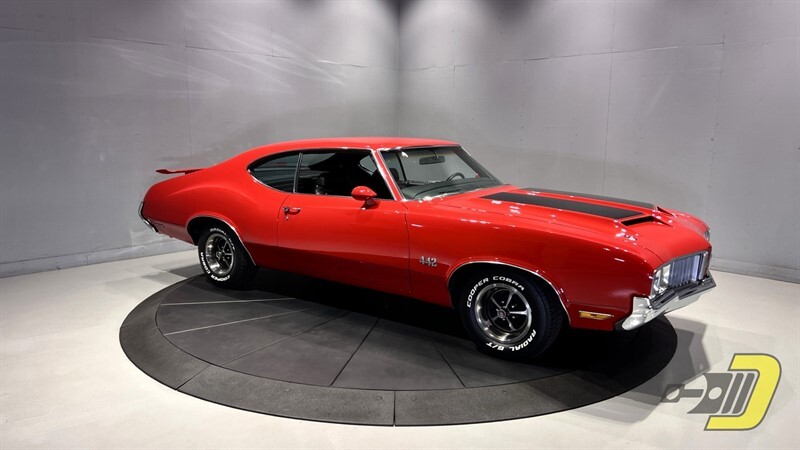 Oldsmobile-Cutlass-4-4-2-1970-Coupe-11