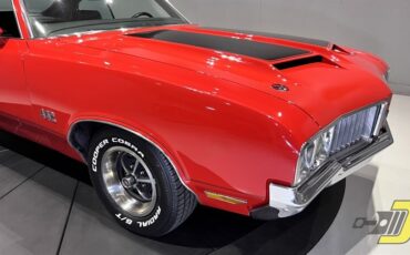 Oldsmobile-Cutlass-4-4-2-1970-Coupe-18