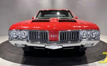 Oldsmobile-Cutlass-4-4-2-1970-Coupe-19