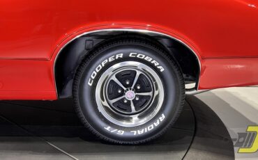 Oldsmobile-Cutlass-4-4-2-1970-Coupe-36