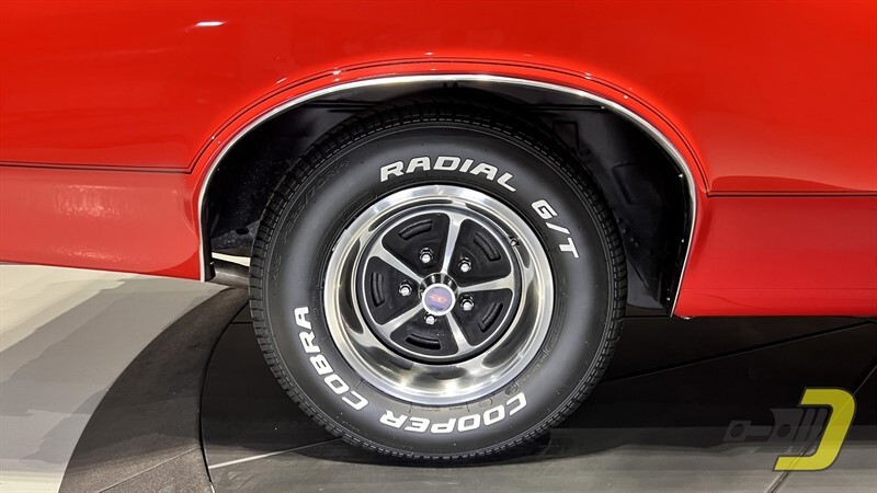 Oldsmobile-Cutlass-4-4-2-1970-Coupe-37
