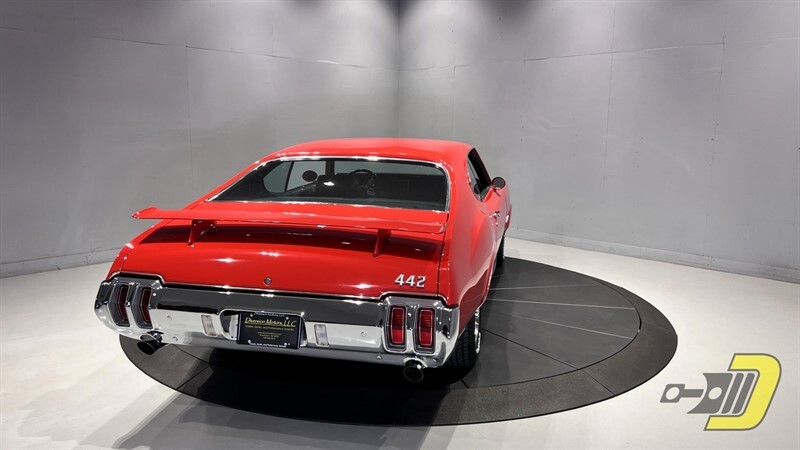 Oldsmobile-Cutlass-4-4-2-1970-Coupe-6