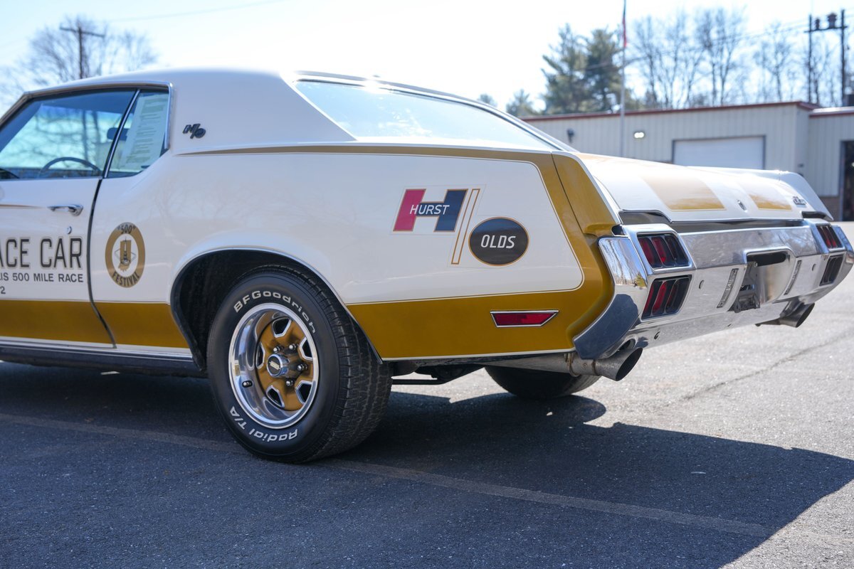 Oldsmobile-Cutlass-HurstOlds-1972-Hardtop-18