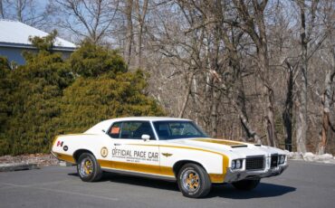 Oldsmobile-Cutlass-HurstOlds-1972-Hardtop-2