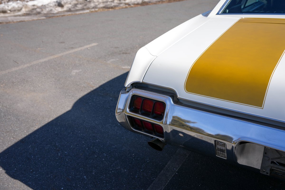 Oldsmobile-Cutlass-HurstOlds-1972-Hardtop-21