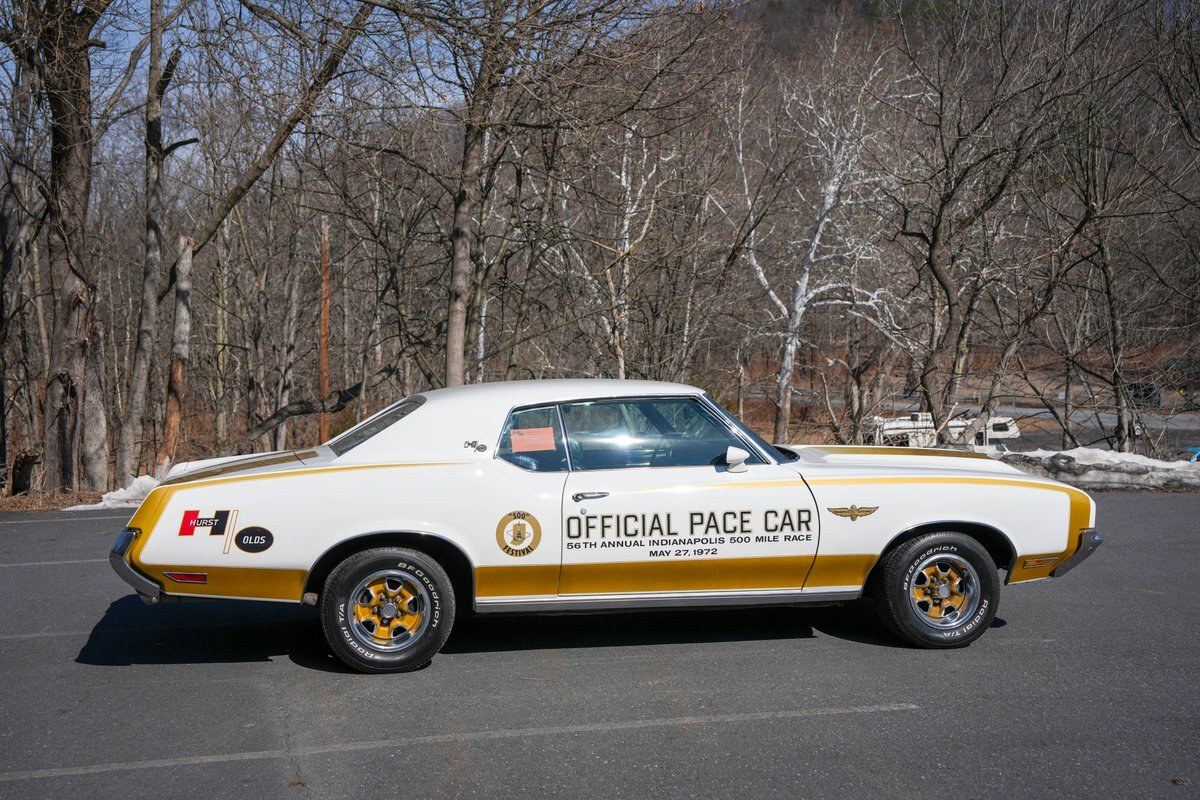 Oldsmobile-Cutlass-HurstOlds-1972-Hardtop-26