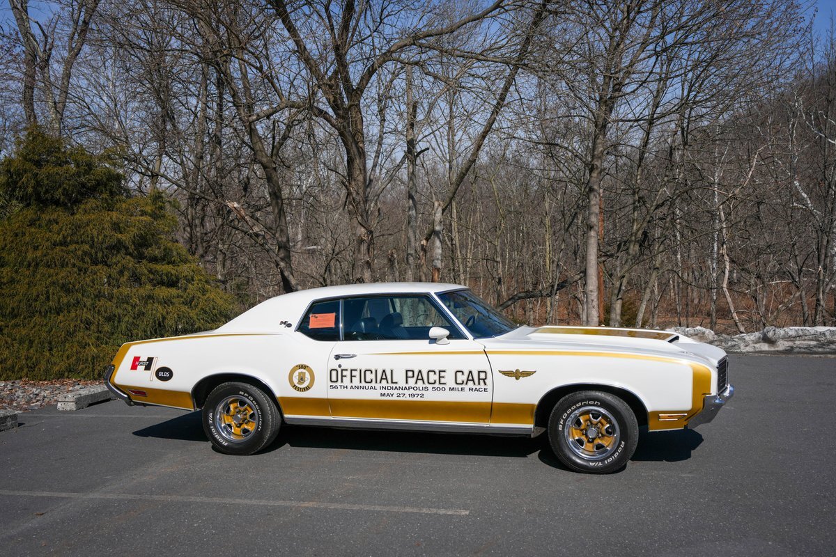 Oldsmobile-Cutlass-HurstOlds-1972-Hardtop-27