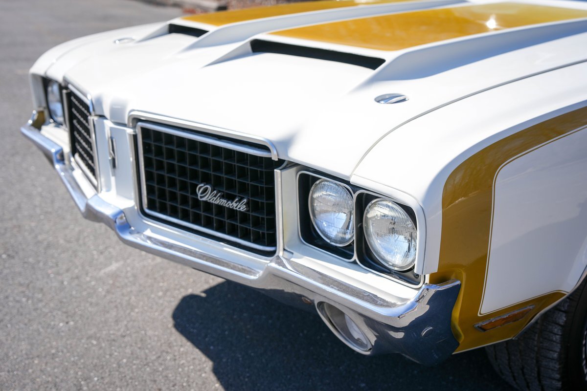 Oldsmobile-Cutlass-HurstOlds-1972-Hardtop-33