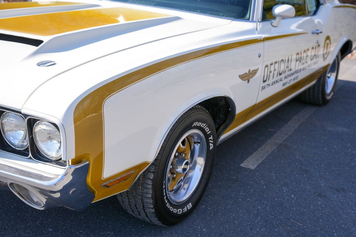 Oldsmobile-Cutlass-HurstOlds-1972-Hardtop-34