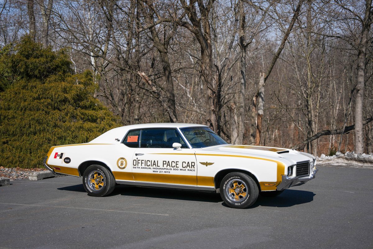Oldsmobile-Cutlass-HurstOlds-1972-Hardtop-4