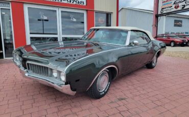 Oldsmobile-Cutlass-convertible-1969-1