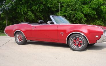 Oldsmobile-Cutlass-convertible-quotsquot-1969-red-3