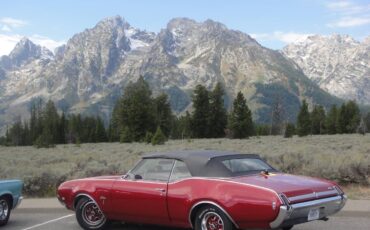 Oldsmobile-Cutlass-convertible-quotsquot-1969-red-5
