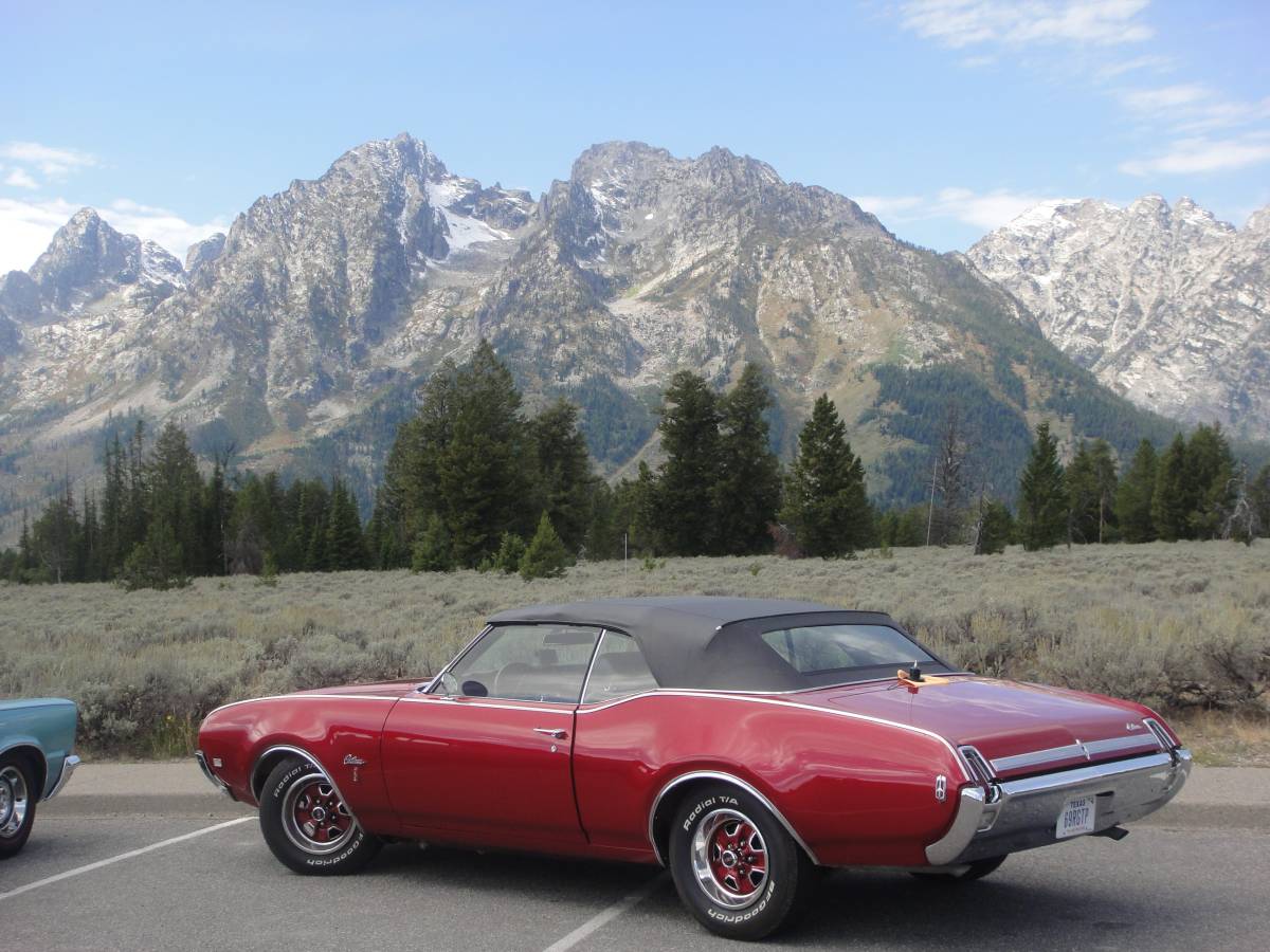 Oldsmobile-Cutlass-convertible-quotsquot-1969-red-5