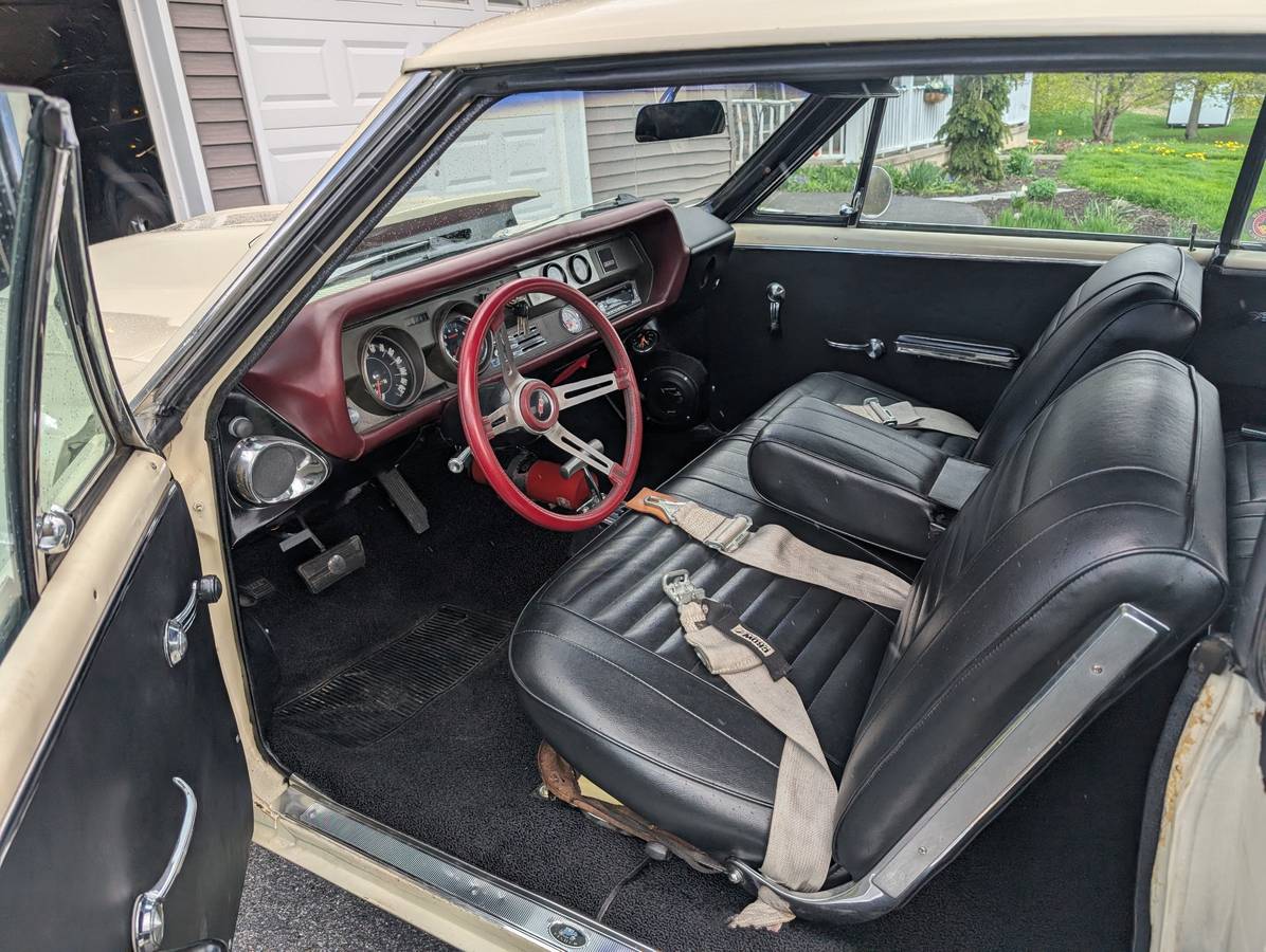 Oldsmobile-Cutlass-supreme-1967-1