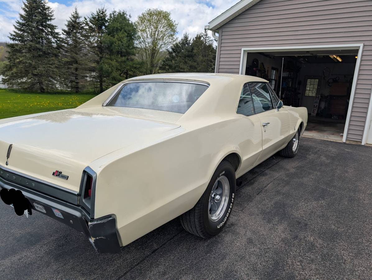 Oldsmobile-Cutlass-supreme-1967-6