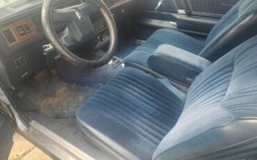 Oldsmobile-Cutlass-supreme-1986-blue-2