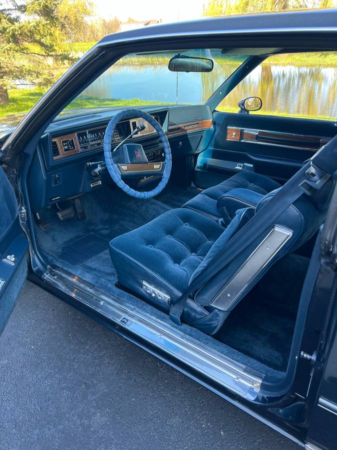 Oldsmobile-Cutlass-supreme-1988-10