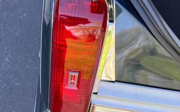 Oldsmobile-Cutlass-supreme-1988-21