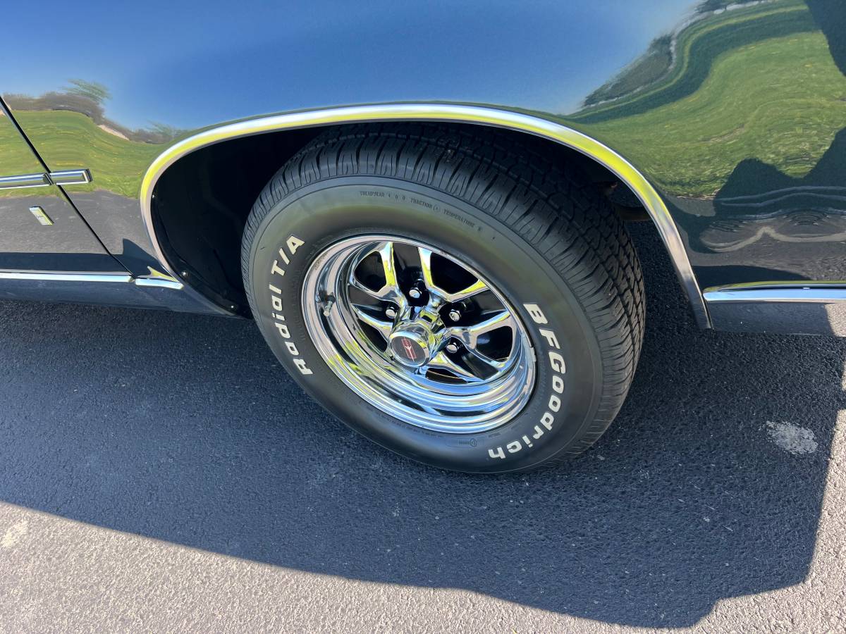 Oldsmobile-Cutlass-supreme-1988-8