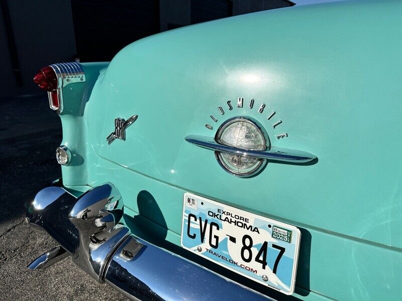Oldsmobile-Eighty-Eight-1953-Convertible-24