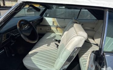 Oldsmobile-Eighty-Eight-1975-Convertible-5