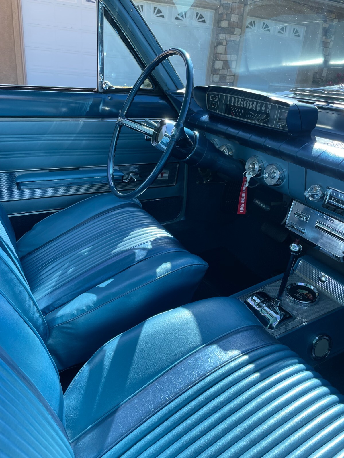 Oldsmobile-Jetfire-1962-Coupe-11