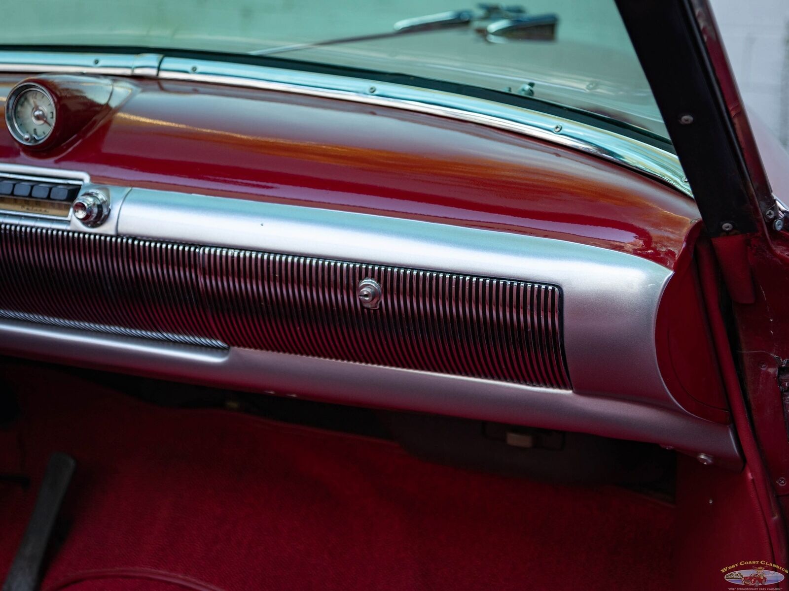 Oldsmobile-Ninety-Eight-1950-2-Door-Convertible-35
