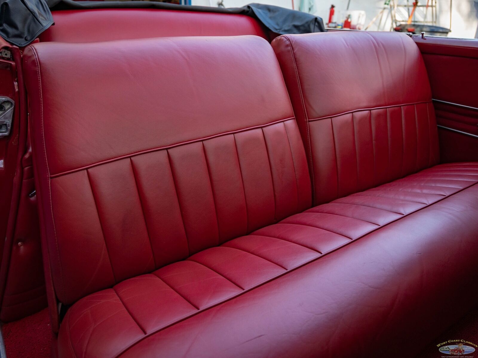 Oldsmobile-Ninety-Eight-1950-2-Door-Convertible-38