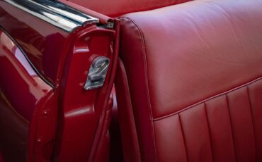 Oldsmobile-Ninety-Eight-1950-2-Door-Convertible-39