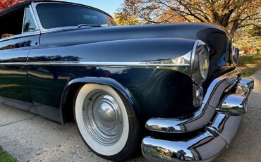 Oldsmobile-Ninety-Eight-1953-10
