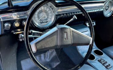 Oldsmobile-Ninety-Eight-1953-38