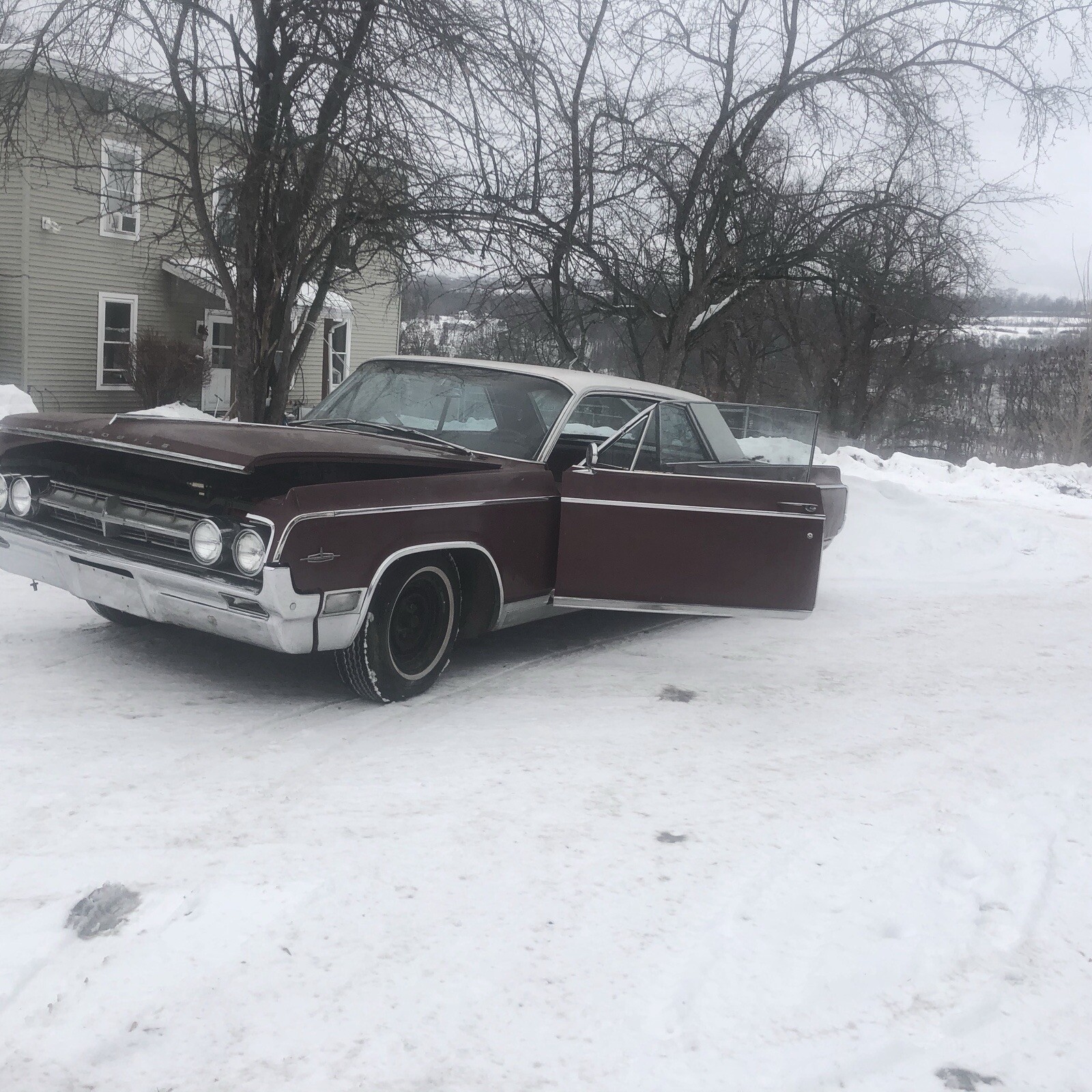 Oldsmobile-Ninety-Eight-1964-1