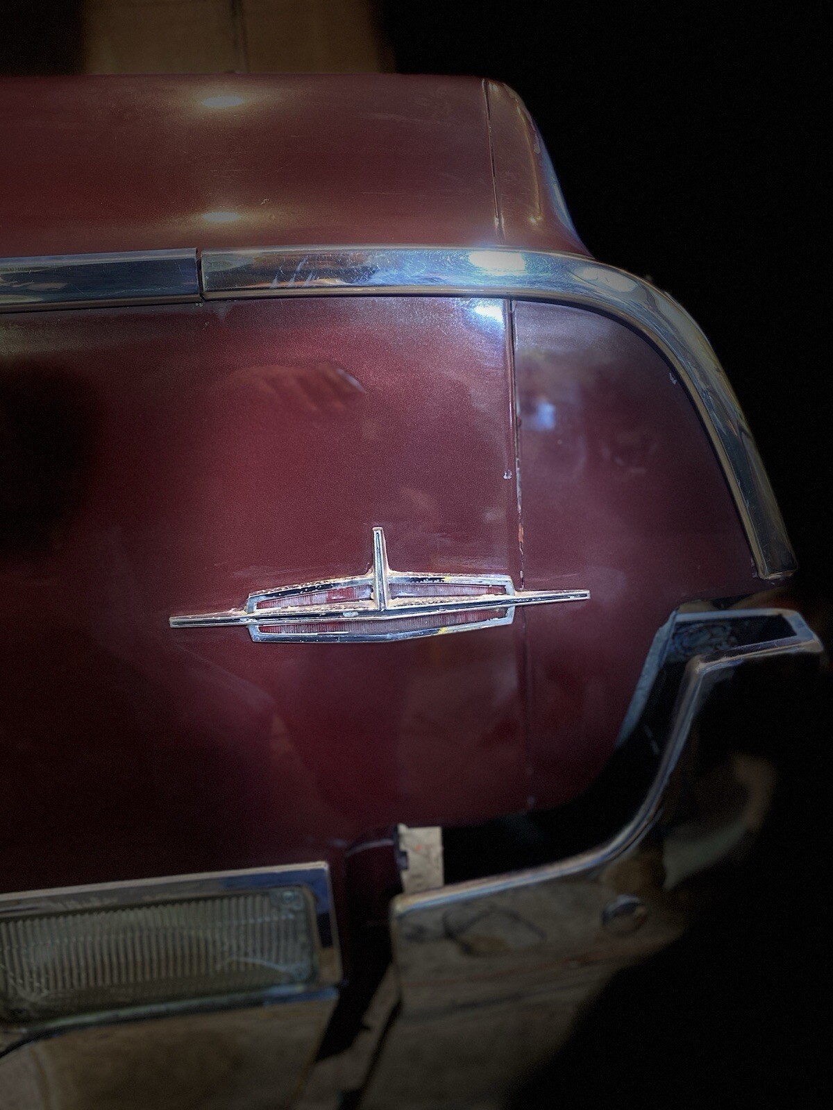 Oldsmobile-Ninety-Eight-1964-5