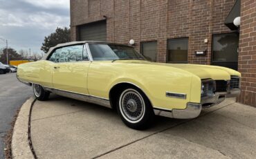 Oldsmobile-Ninety-Eight-1967-Convertible-14