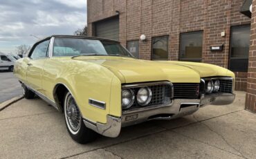 Oldsmobile-Ninety-Eight-1967-Convertible-15