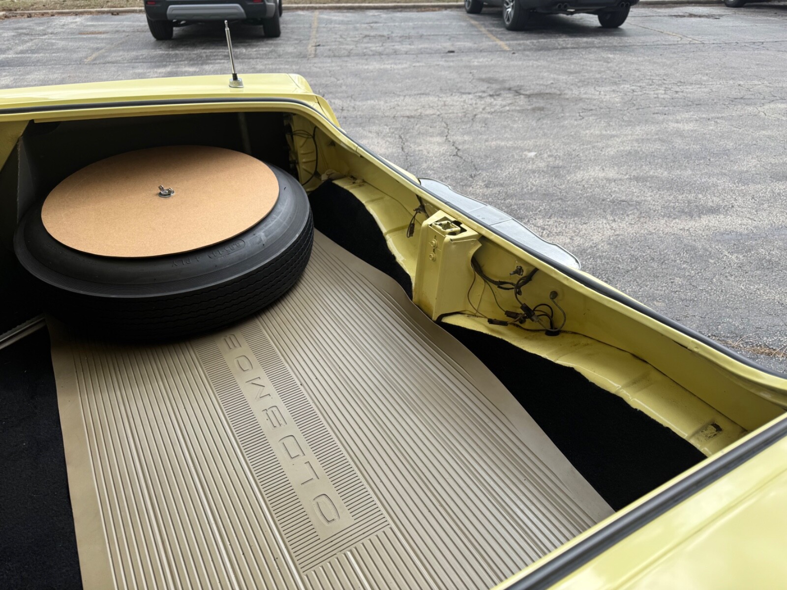 Oldsmobile-Ninety-Eight-1967-Convertible-22