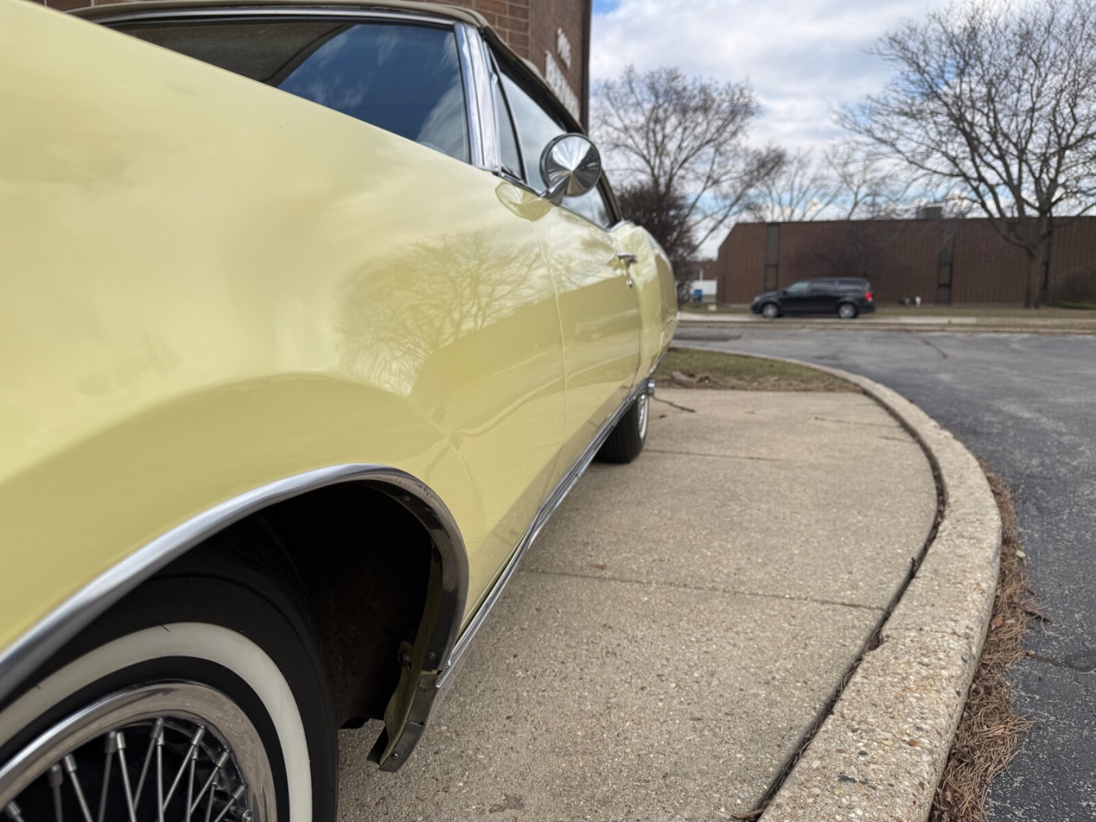 Oldsmobile-Ninety-Eight-1967-Convertible-6