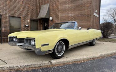 Oldsmobile-Ninety-Eight-1967-Convertible-7