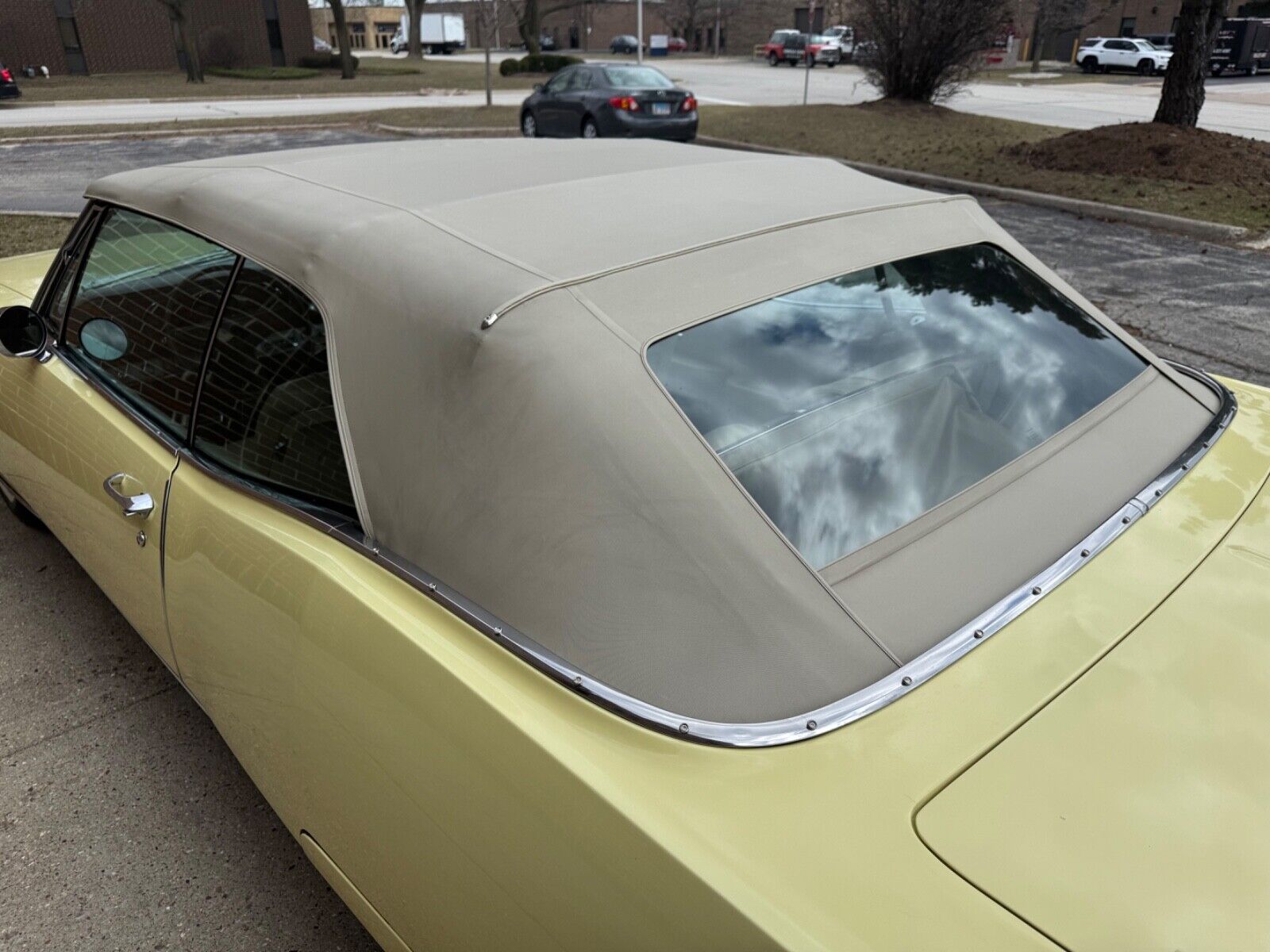Oldsmobile-Ninety-Eight-1967-Convertible-9