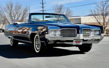 Oldsmobile-Ninety-Eight-1969-2