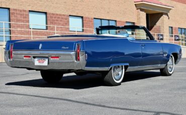 Oldsmobile-Ninety-Eight-1969-22