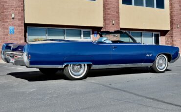 Oldsmobile-Ninety-Eight-1969-25