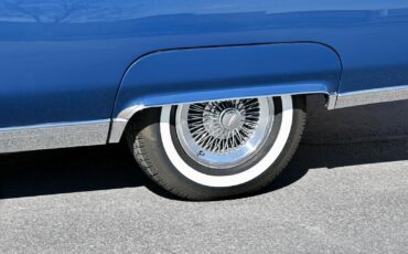 Oldsmobile-Ninety-Eight-1969-35